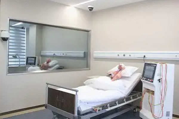 The importance and standard development of medical equipment availability testing