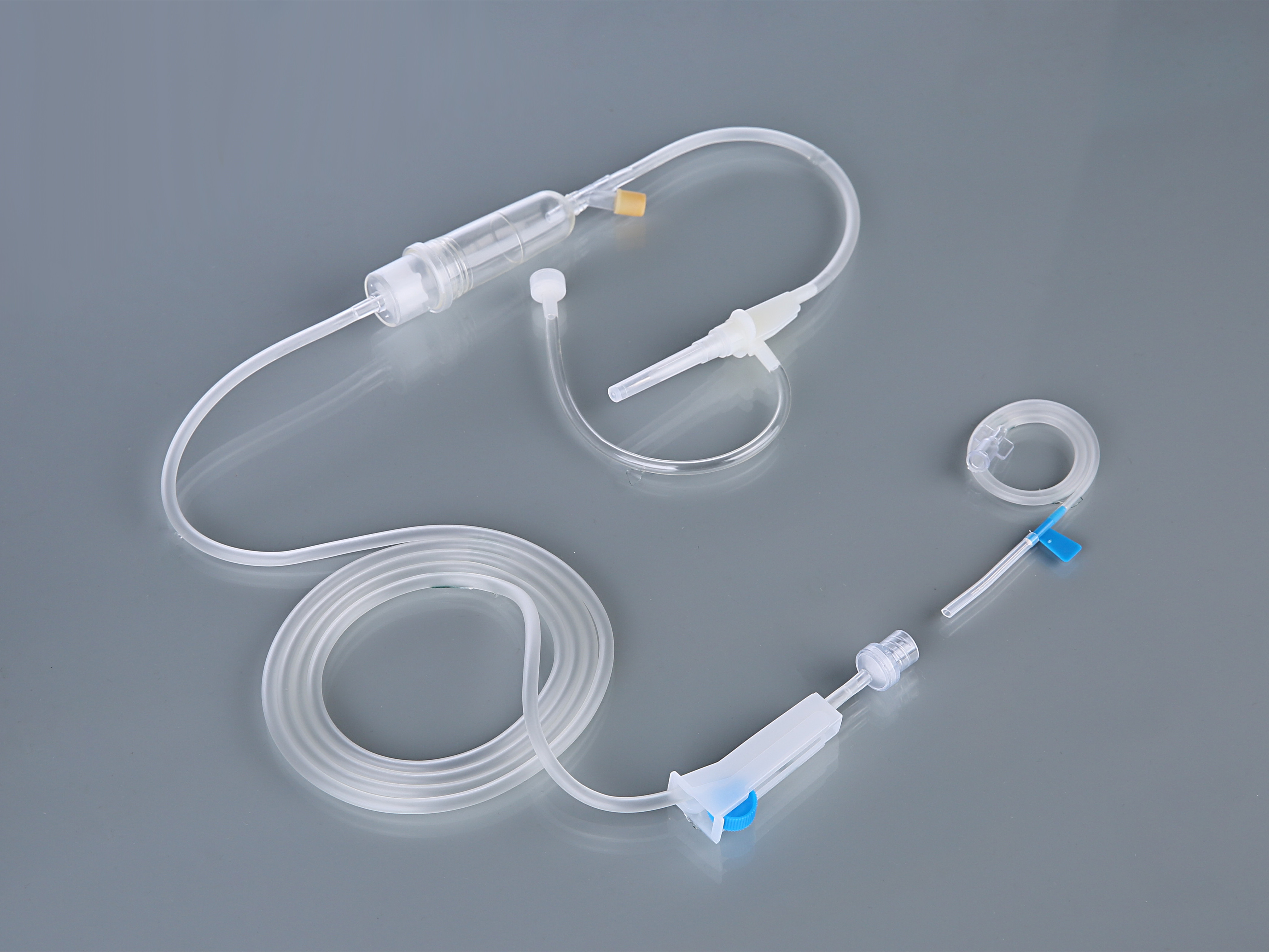 一次性使用输液器.jpg